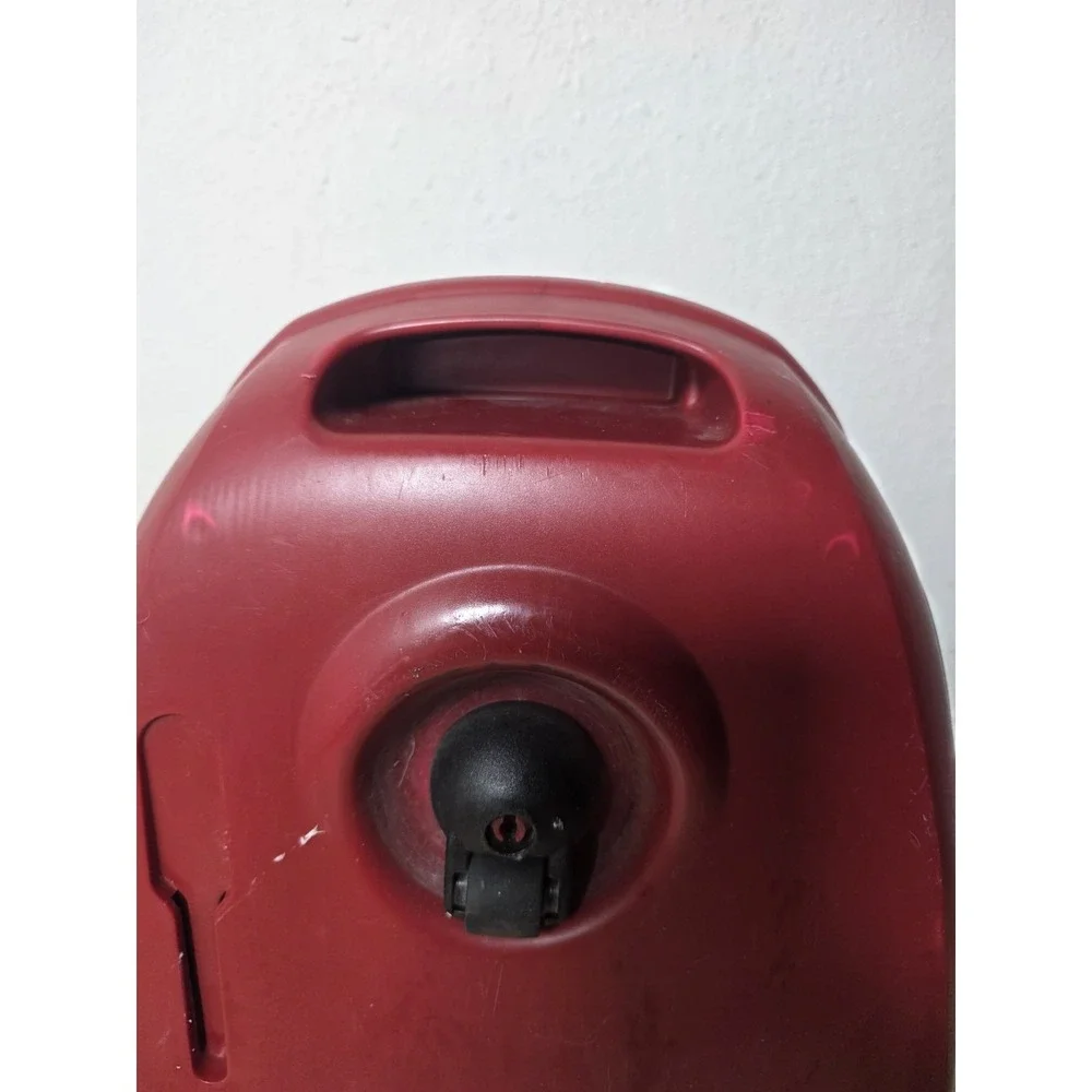 Electrolux Oxygen Cannister Vacuum With long Hose And Wide Brush!
